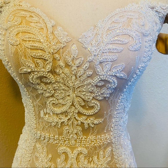 NWOT Lulus Promised Love White Beaded Lace Off-the-Shoulder Maxi Dress - Picture 4 of 16